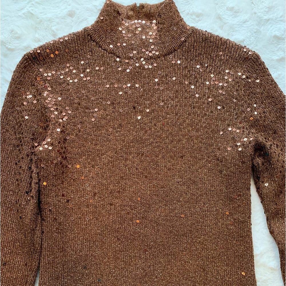 Gorgeous sweater. Size M